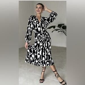NWT Zara Abstract Print Lightweight Long Sleeve V-neck Midi Dress Black White Sm